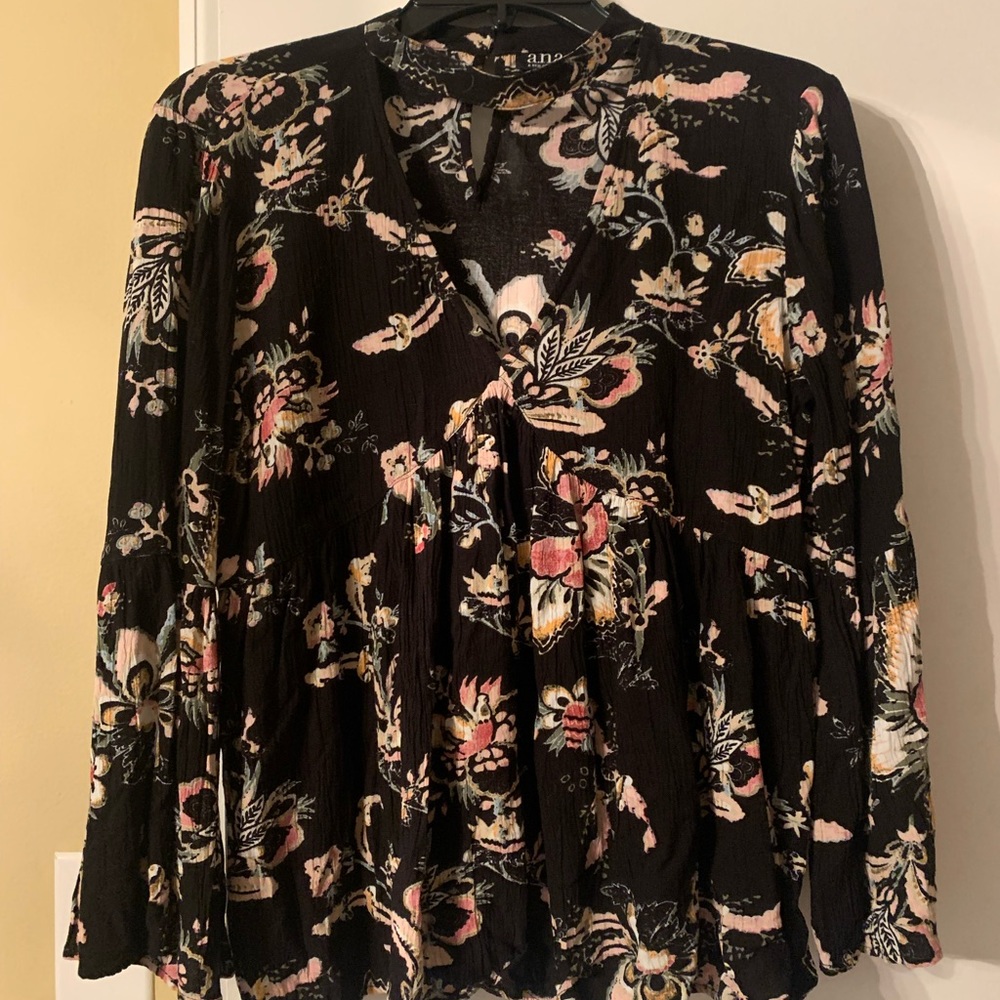 Women’s shirt